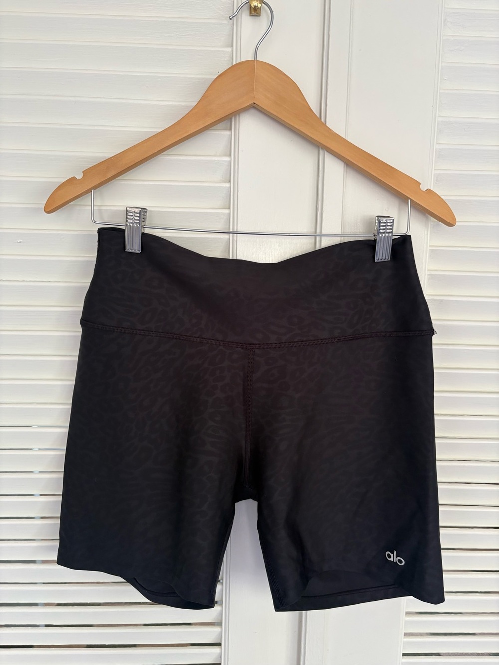 Alo High-Waist Black Leopard Print 5” Bike Shorts